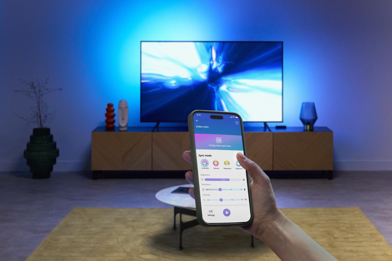 Smart Lighting Wiz HDMI Sync Box with tv Backlight, Gradient Lightbar und  Outdoor-Lichterkette im Test, Bild 