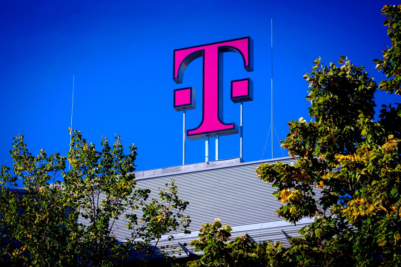 Smart Home Doppeltes Datenvolumen zum Streamen: Telekom führt neue Mobilfunk-Tarife ein - News, Bild 